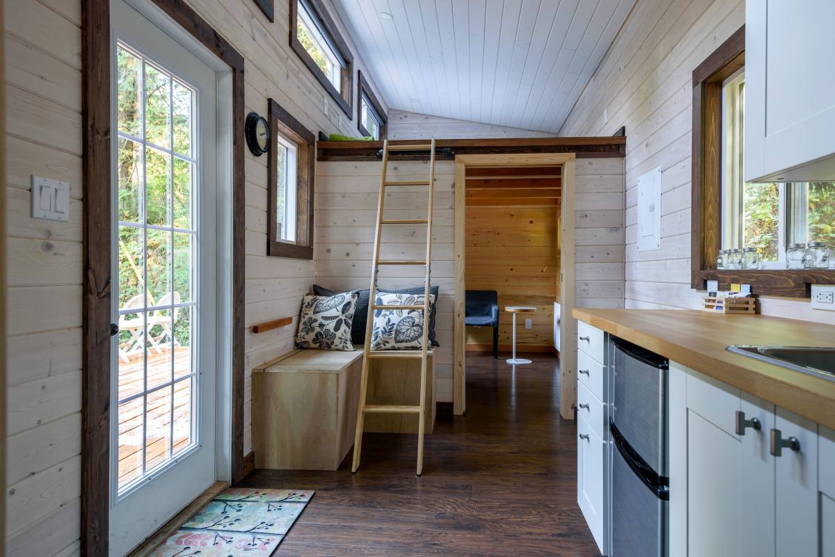 Tiny Homes Vs. Multifamily Real Estate Investing